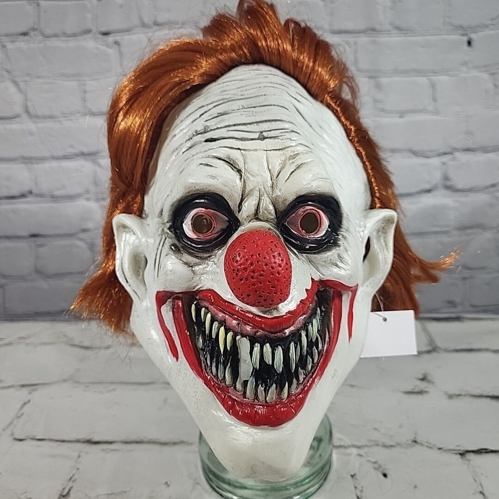 Twisted Clown Rubber Mask Child Youth OSFA Halloween Horror Freak Cosplay NWT